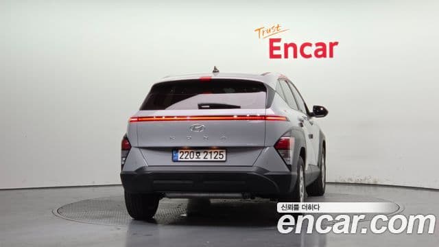 Hyundai Kona 2023 — Şəkil 3/20