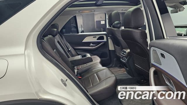 Mercedes-Benz GLE-Class 2020 — фото 11 из 20