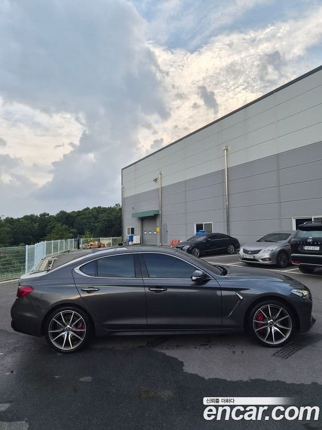 Genesis G70 2018 — фото 5 из 11