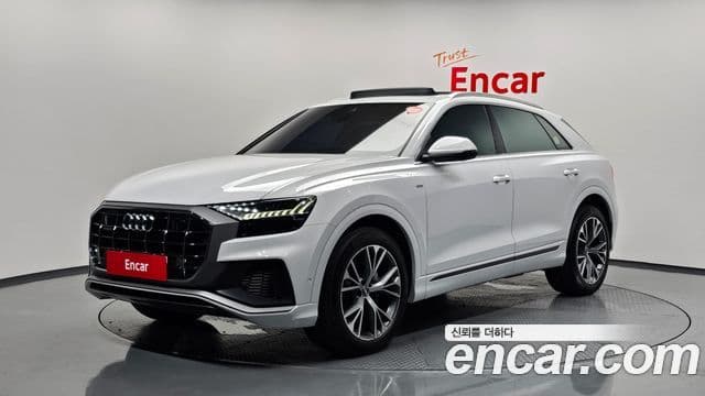 Audi Q7 2021 — Şəkil 1/20