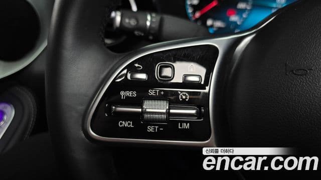 Mercedes-Benz GLC-Class 2020 — ფოტო 17/20