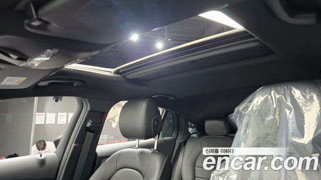 Mercedes-Benz GLC-Class 2020 — ფოტო 18/20