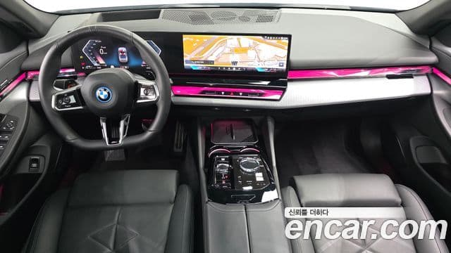 BMW 5 Series 2025 — Photo 19/20