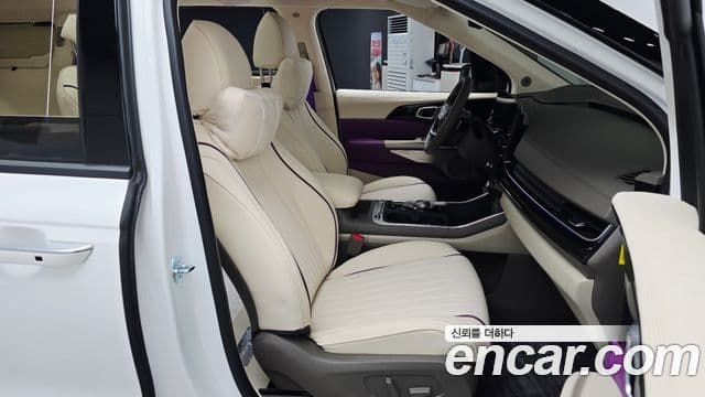 Kia Carnival 2025 — Photo 45/48
