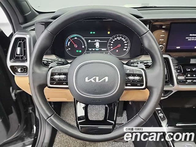 Kia Sorento 2022 — Фото 6/19