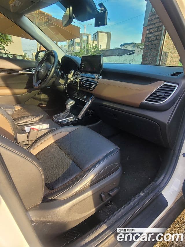 Kia Seltos 2019 — ფოტო 8/10