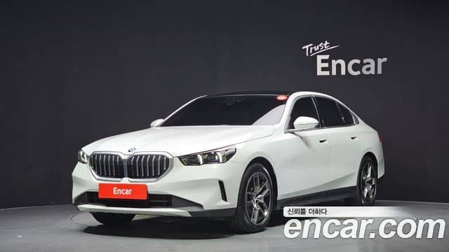 BMW 5 Series, 2024