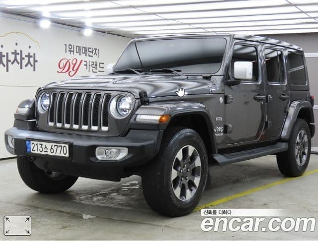 Jeep Wrangler 2022 — фото 10 из 20