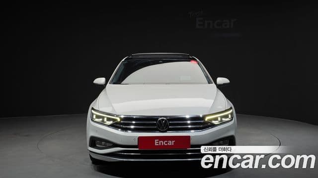 Volkswagen Passat GT 2022 — фото 3 из 20