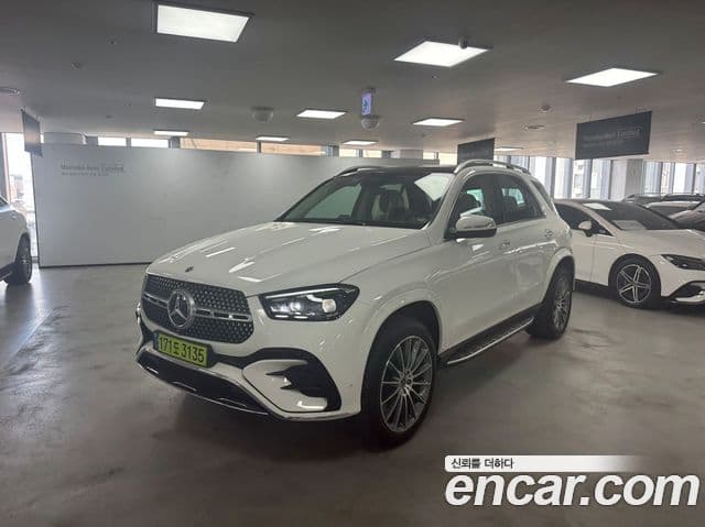 Mercedes-Benz GLE-Class 2025 — Photo 4/17