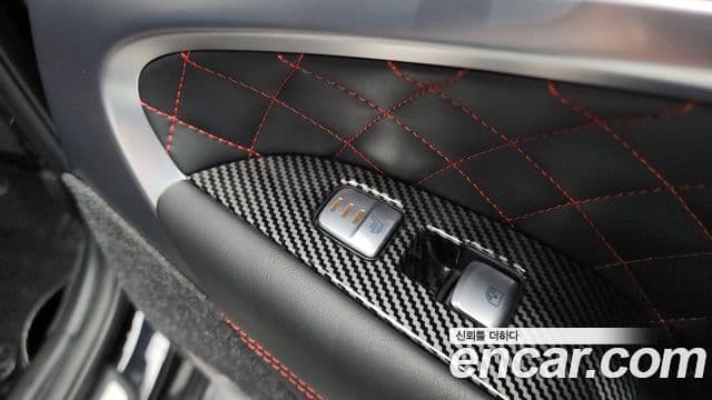 Genesis G70 2020 — ფოტო 16/20