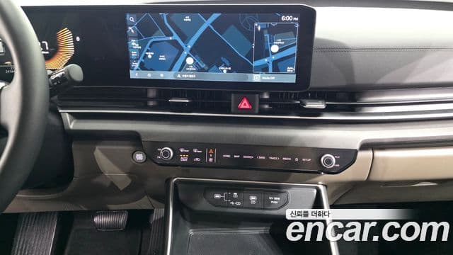 Kia Carnival 2024 — Şəkil 14/20