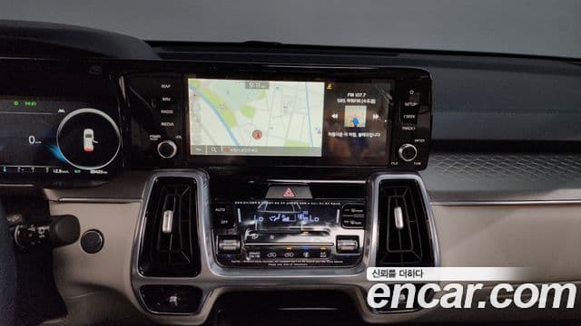 Kia Sorento 2023 — фото 7 из 20