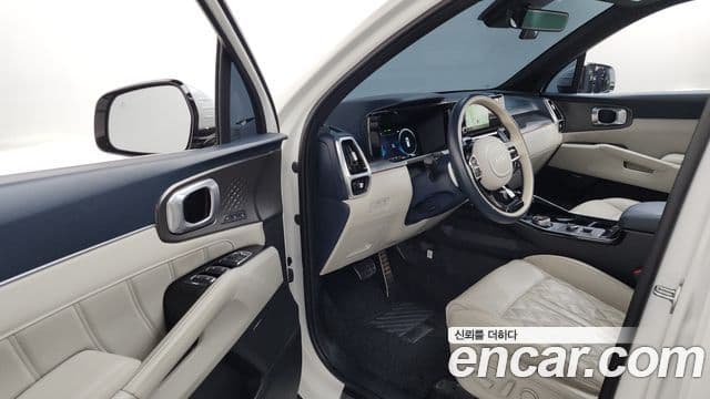 Kia Sorento 2023 — Şəkil 19/20