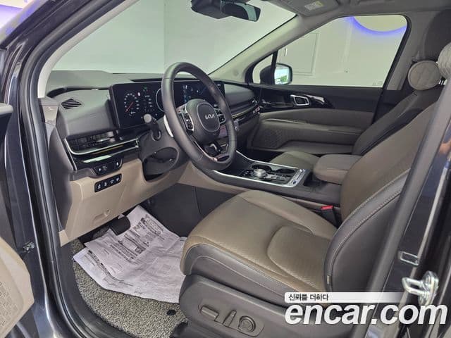 Kia Carnival 2024 — ფოტო 7/20