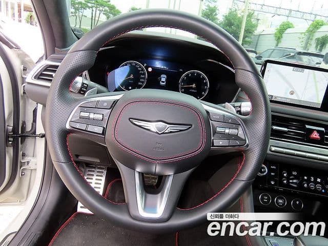 Genesis G70 2025 — Şəkil 8/20