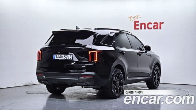 Kia Sorento 2025 — Фото 2/20