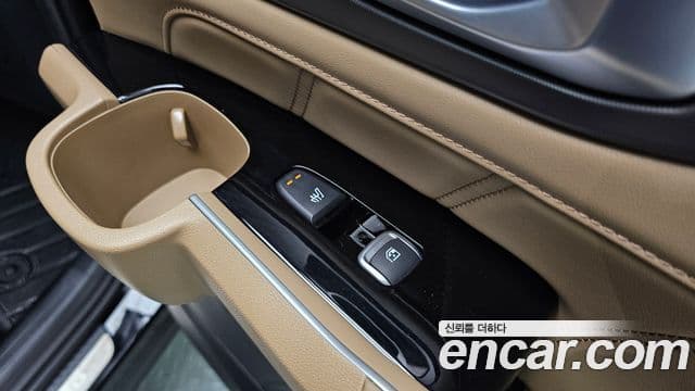 Kia Sorento 2025 — Фото 19/20
