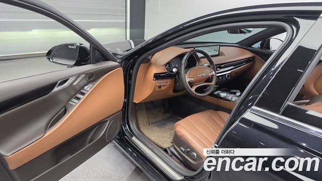 Genesis Electrified G80 2022 — фото 10 из 20