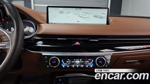 Genesis Electrified G80 2022 — Şəkil 18/20