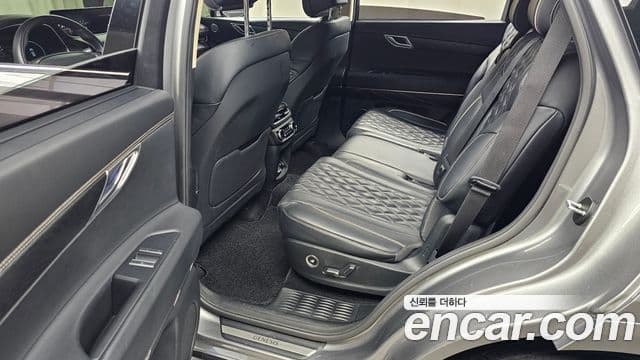 Genesis GV80 2021 — фото 11 из 20