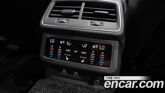 Audi A7 2022 — Şəkil 19/20