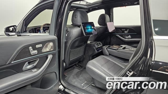 Mercedes-Benz GLS-Class 2022 — фото 12 из 20