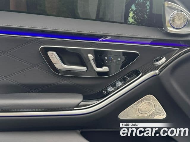 Mercedes-Benz S-Class 2024 — ფოტო 16/20