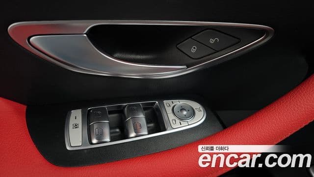 Mercedes-Benz E-Class 2020 — ფოტო 19/20