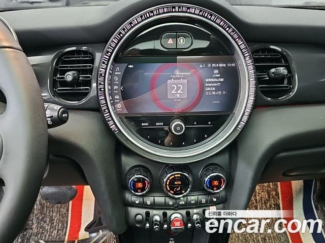 Mini Cooper 2022 — Şəkil 8/19