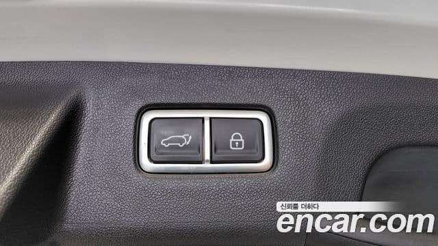 Kia Sorento 2023 — фото 17 из 20