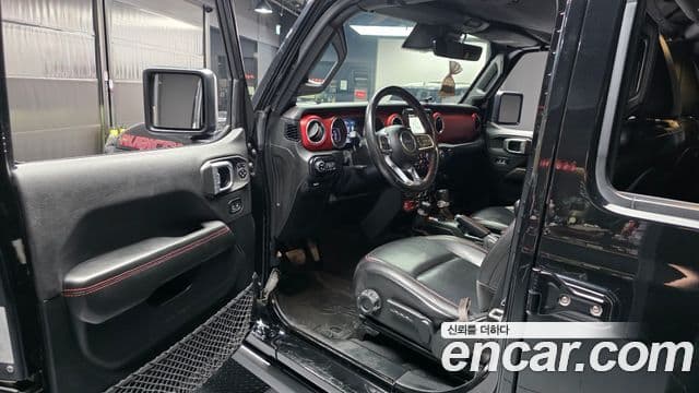 Jeep Gladiator 2021 — ფოტო 10/20