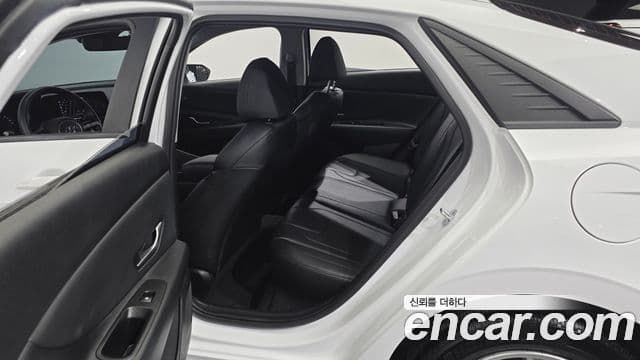 Hyundai Avante 2021 — фото 11 из 20