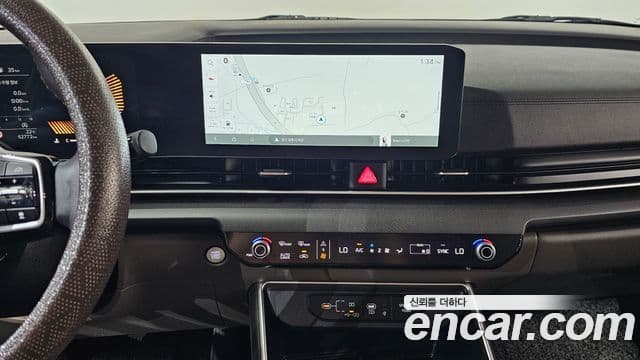Kia Carnival 2024 — Şəkil 13/20