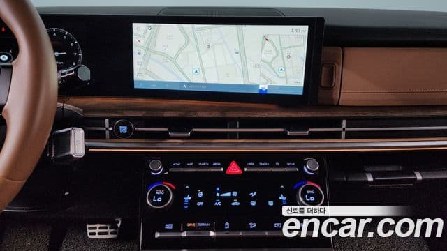 Hyundai Santa Fe 2023 — Şəkil 12/20