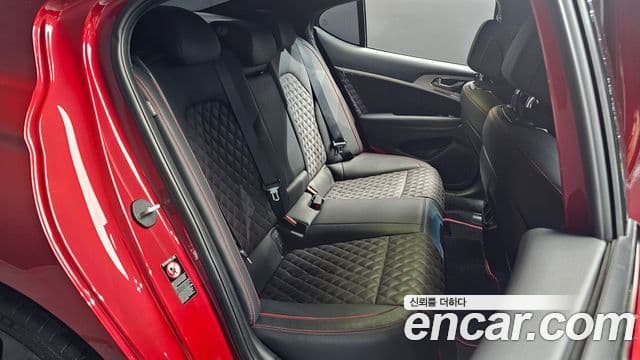 Genesis G70 2019 — фото 11 из 20