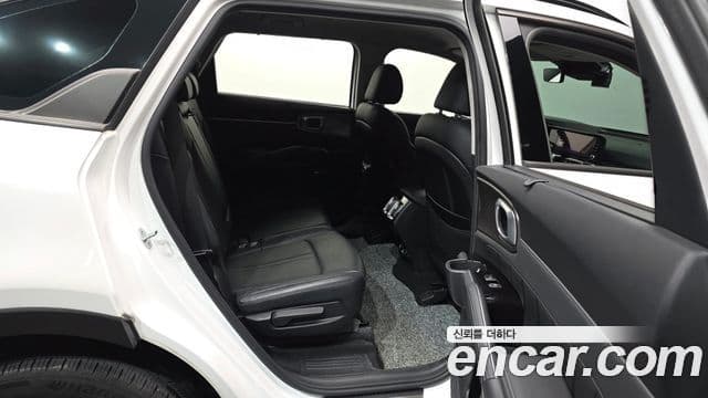 Kia Sorento 2020 — фото 12 из 20