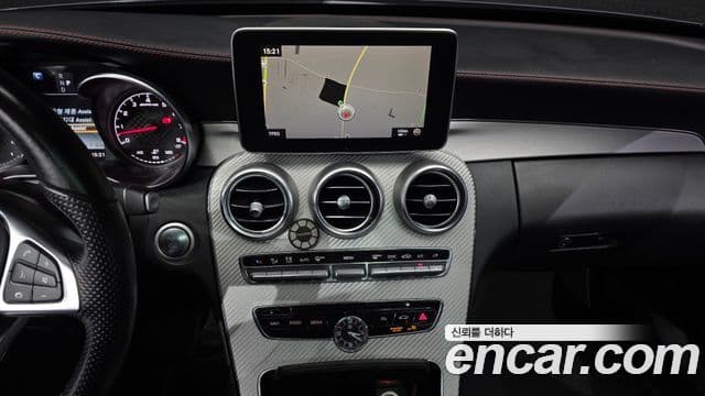 Mercedes-Benz C-Class 2018 — ფოტო 13/20