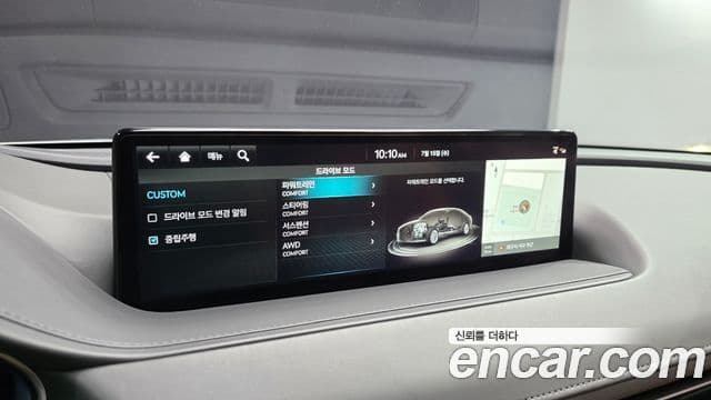 Genesis Electrified G80 2023 — фото 16 из 20