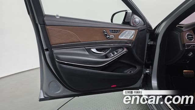 Mercedes-Benz S-Class 2018 — Photo 4/31