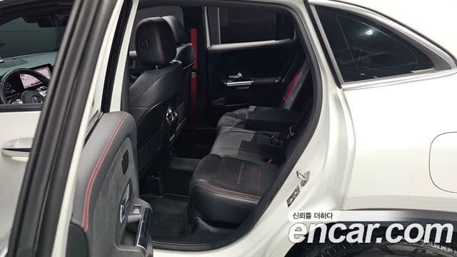 Mercedes-Benz GLA-Class 2022 — фото 11 из 20