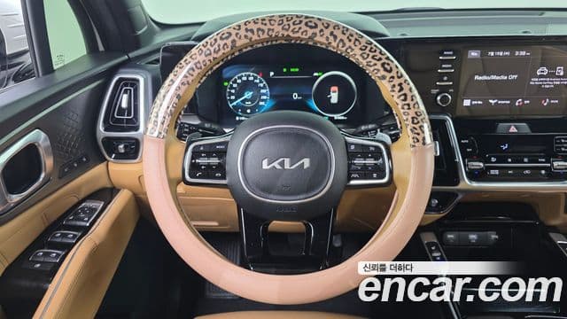 Kia Sorento 2022 — фото 13 из 20