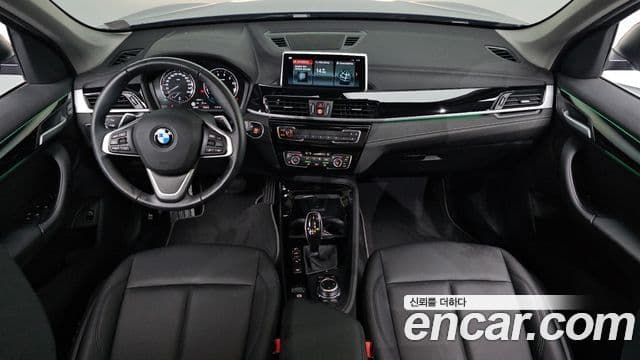 BMW X1 2022 — Şəkil 7/20