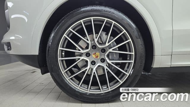 Porsche Cayenne 2022 — Şəkil 5/20