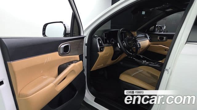 Kia Sorento 2022 — фото 10 из 20