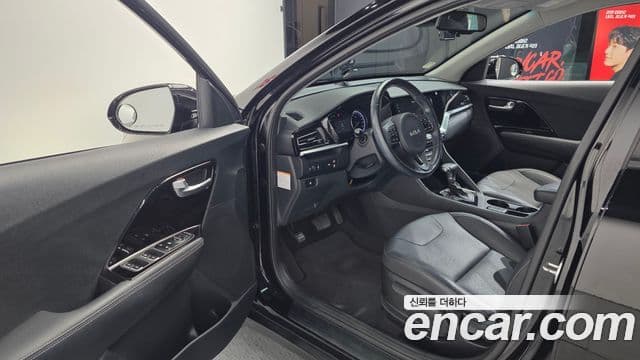Kia Niro 2021 — Şəkil 10/20