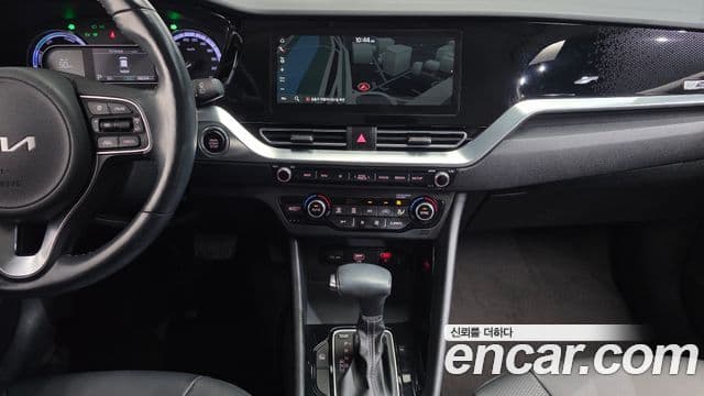 Kia Niro 2021 — Şəkil 15/20