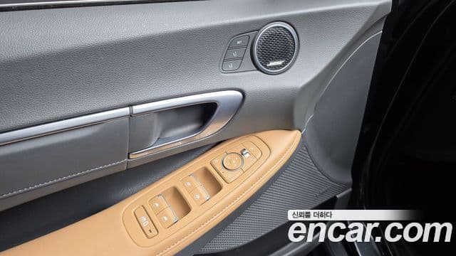 Hyundai Sonata Hybrid 2019 — Şəkil 14/31