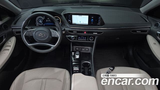 Hyundai Sonata 2021 — фото 7 из 20