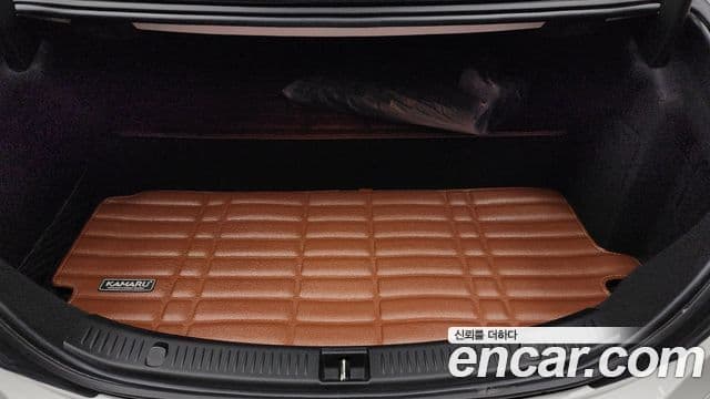 Mercedes-Benz E-Class 2023 — фото 20 из 20